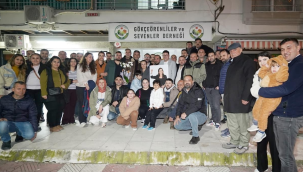 CHP'ye katılım sürüyor