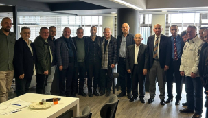 Ege bölgesi Rize dernekleri federasyon başkanılığına Mehmet Topaloğlu yeniden seçildi