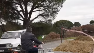 Gördes'te 6 bin kişinin kullandığı 40 yıllık yol trafiğe açıldı