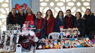 Sevgililer günü hediyelerinin satılacağı kadın el emeği pazarı kuruldu