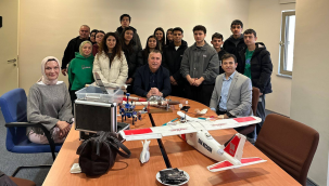 Uzay modelleri milli takım aday kadrosuna seçilen Dünya ikincisi gençler TARİŞ'i ziyaret etti