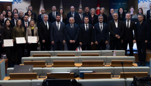 Yeşil dönüşüm, üreten şehirler teknik destek eğitimine katılan firmalara sertifikaları verildi