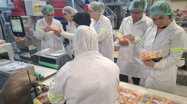 Akhisar'da şekerleme ve tatlı üretim yerlerine ramazan bayramı denetimi