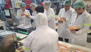 Akhisar'da şekerleme ve tatlı üretim yerlerine ramazan bayramı denetimi