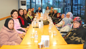 Başkan Okur huzurevi sakinlerini ağırladı