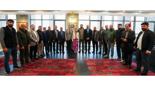 Başkanlar muhtar ve mahalle sakinleri ile bir araya geldi