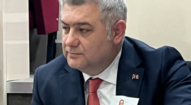 Bolu belediyesi'nde seçim yapıldı:19 oy alan CHP'li meclis üyesi M.Tuna Özcan oldu