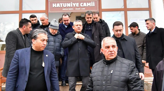CHP lideri Manisa'da.Özel açıklamalarda bulundu