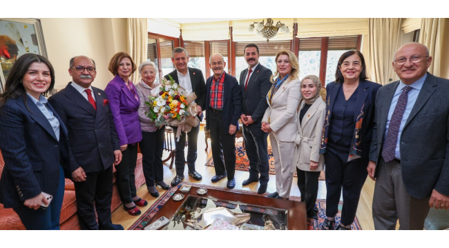 CHP lideri Özel Yılmaz Büyükerşen'i evinde ziyaret etti
