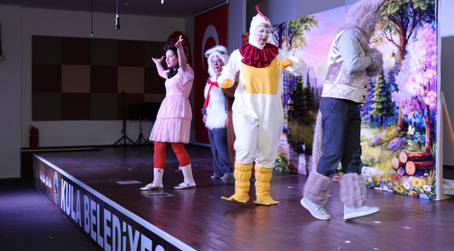  Çocuklar eğlenceye doydu