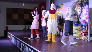  Çocuklar eğlenceye doydu