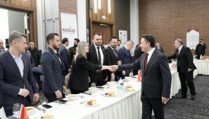 Deva partisi genel başkanı Babacan MANSİAD iftarına katıldı