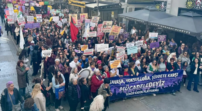 Kadınlar alanlara çıktı! İzmir'de yer yerinden oynadı