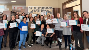  Kitap & kahve & kurabiye buluşmasına katılaanlara belge