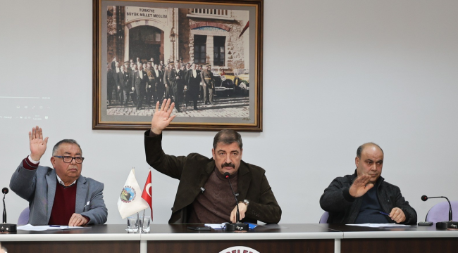 Kula belediyesinde yetki tartışması