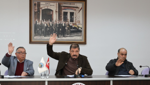 Kula belediyesinde yetki tartışması