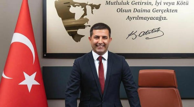 Kuşadası belediye başkanı gözaltına alındı