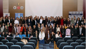 Manisalı iş kadınları 8 mart öncesi seminerde buluştu
