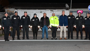 Müdür Aktaş uygulama noktalarında görevli personelin kandili kutladı