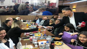 Müdür Karayılan Ahmetli ve Salihli'de iftara katıldı