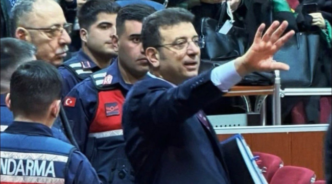 Salonda oturma düzeni krizi: İBB davasında 5.celse başlamadan bitti