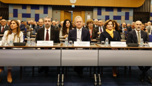 TÜSİAD başkanı İzmir'de