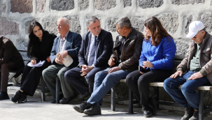 Uzunlar mahallesi duvar dibi sohbet