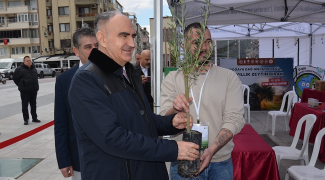 Vali Özkan'dan örnek davranış