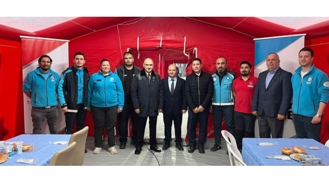 Vali Özkan UMKE iftar çadırına konuk oldu