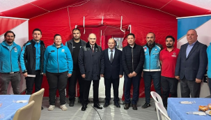 Vali Özkan UMKE iftar çadırına konuk oldu