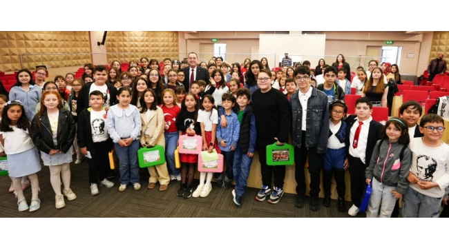 17 ilçeden gelen 1.Manisa çocuk meclisi, üyeleri ilk toplantısını yaptı