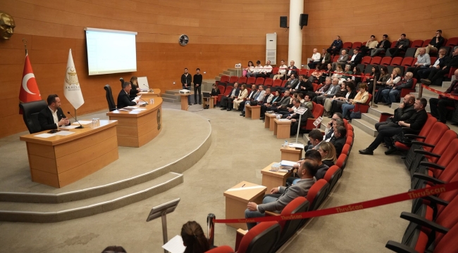 Akhisar'ı depreme hazırlama yetkisini meclis başkan Kayserili'ye verdi