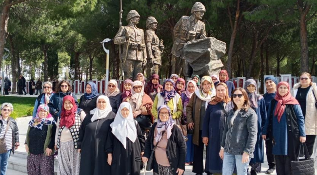 Akhisar'lı kadınlar Çanakkale'de