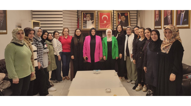 Başkan Kaplan kadın esnafları ziyaret etti