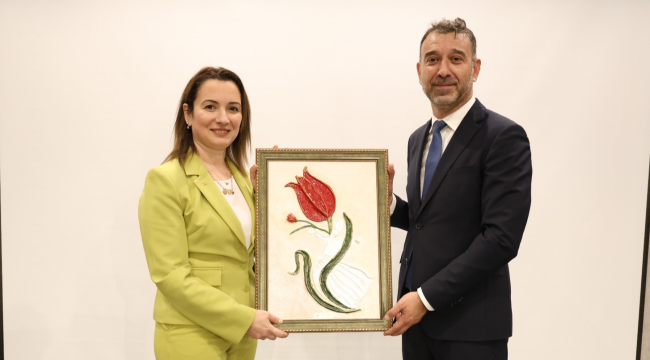 Başkan Mutlu Afyon'da bina açılışına katıldı