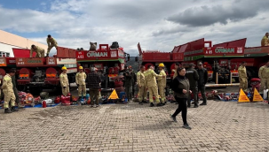 Demirci'de 81 orman personeline uygulamalı yangın söndürme tatbikatı