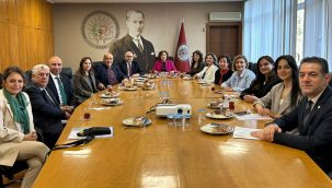 Eczacılar için ilaç endüstrisinde gelecek buluşması