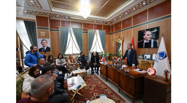 Ege bölgesinin 3200 hayvanın barındığı yaşam merkezi Manisa'da