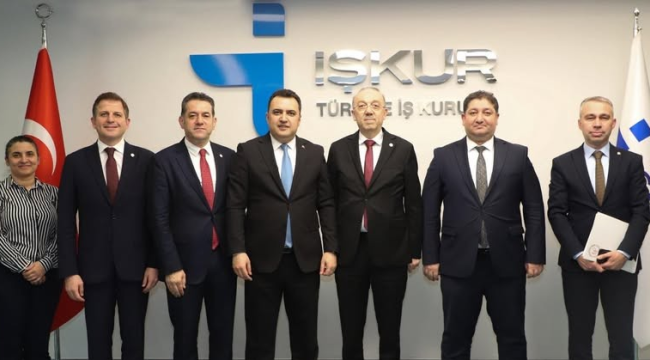 Görüşmede yardımcı eczacı istihdamı masaya yatırıldı