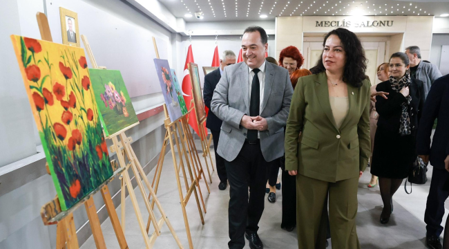 Hukukçuların el emeği eserlerinin yer aldığı resim sergisi açıldı