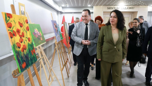 Hukukçuların el emeği eserlerinin yer aldığı resim sergisi açıldı