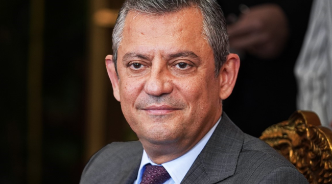 İspanya'dan dönen CHP lideri Özel kurmaylarıyla İstanbul'da toplanacak