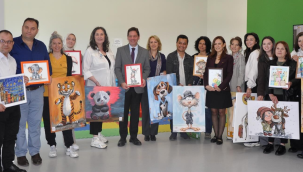 MASMEK kursiyerlerinden hastaneye resim armağanı