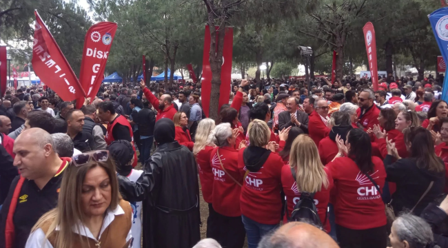 Meslek fabrikası eylemi sürüyor