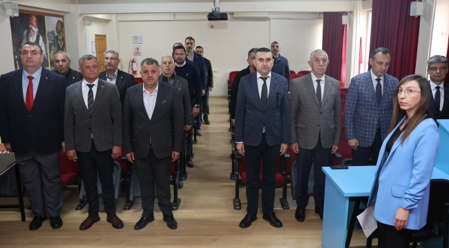 Meslek oda başkanlarının katıldığı işletmelerde beceri eğitim toplantısı