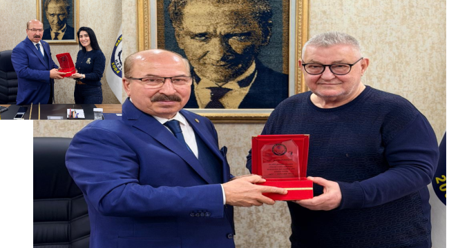 MESO eski yöneticilerine plaket verdi