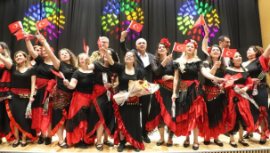 Muhteşem kültürlerarası dans gecesi