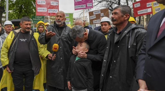 Özgür Özel'den maden işçilerine ziyaret: "yürüttüğünüz mücadele bir kutup yıldızı"
