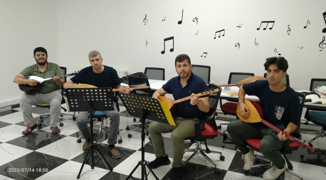 Piyano, bağlama, keman ve gitar kursları başlıyor