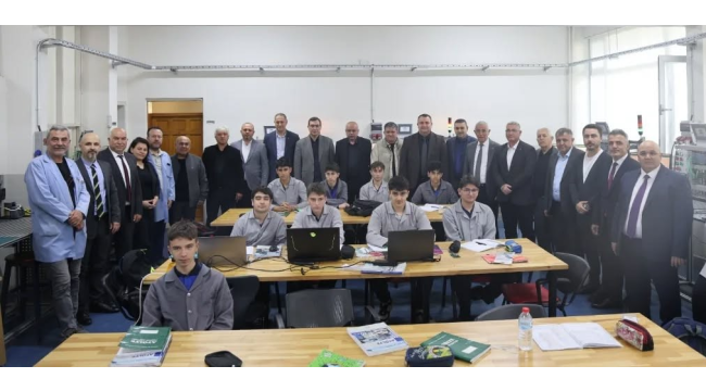 Salihli Bİ öğrencileri oda başkanlarıyla buluştu